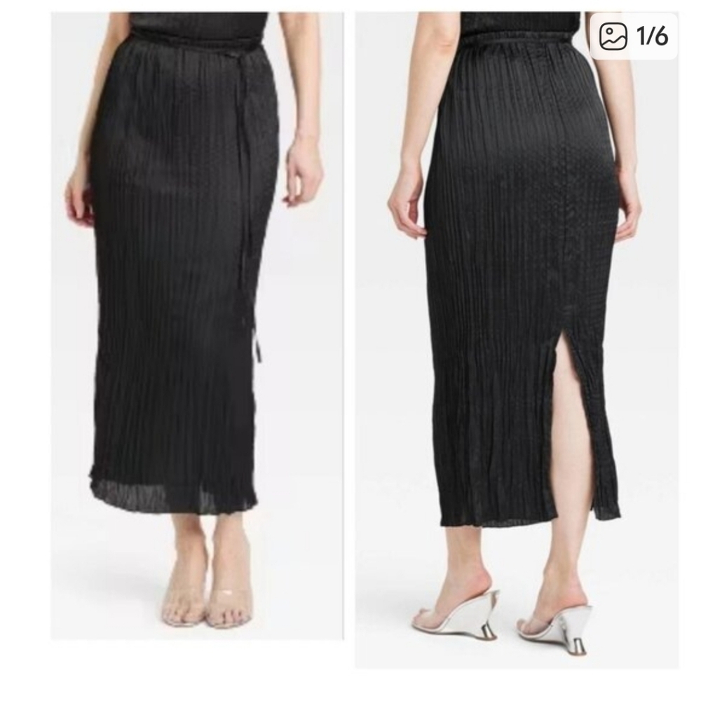 Crinkle Skirt